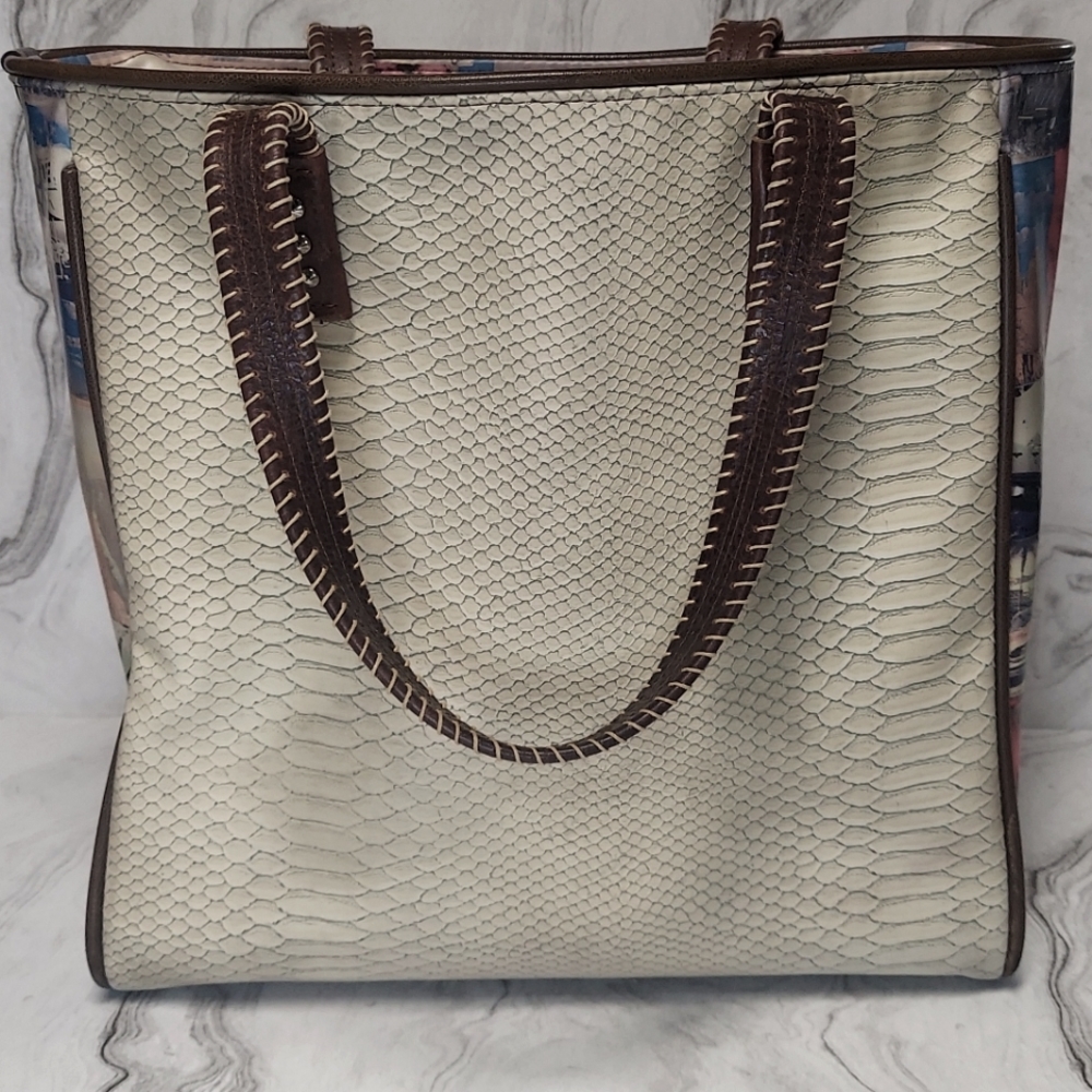 Consuela Classic Tote